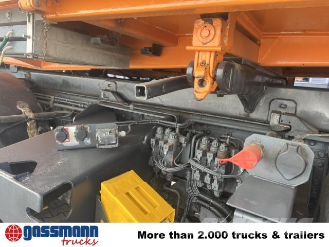 Iveco Trakker AD190T36WP 4x4, Kran, Tipper trucks