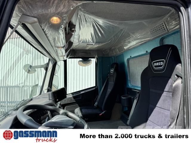 Iveco X-Way AD360X40Z/P 8x4 Wechselfahrgestell