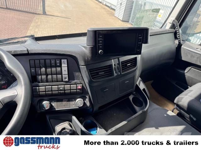 Iveco X-Way AD360X40Z/P 8x4 Hook lift trucks