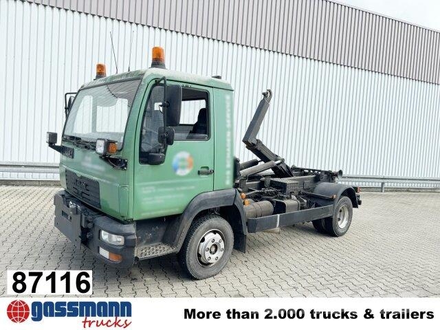 MAN LE 8.150 4x2 BB, City-Abroller, 훅 리프트 트럭