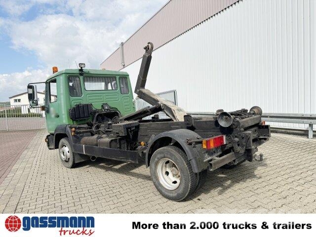 MAN LE 8.150 4x2 BB, City-Abroller, 훅 리프트 트럭