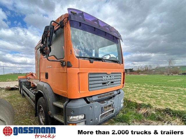 MAN TGA 26.320 6x4 mit Wechselbrücke mit 2 Pumpen Barredoras