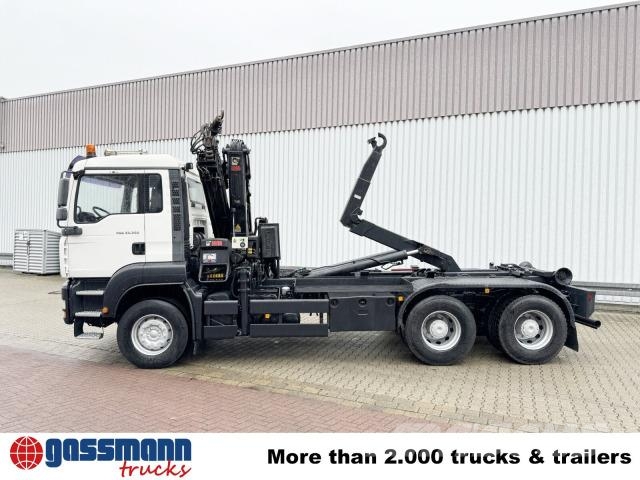 MAN TGA 33.350 6X4 BB mit Kran Hiab 166 E-3 HiDuo, 훅 리프트 트럭