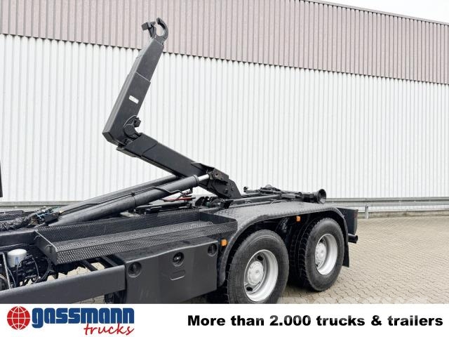 MAN TGA 33.350 6X4 BB mit Kran Hiab 166 E-3 HiDuo, 훅 리프트 트럭