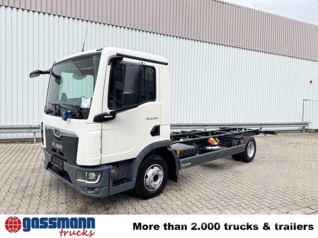 MAN TGL 8.160/190 4x2 BL CH, City-Abroller 훅 리프트 트럭