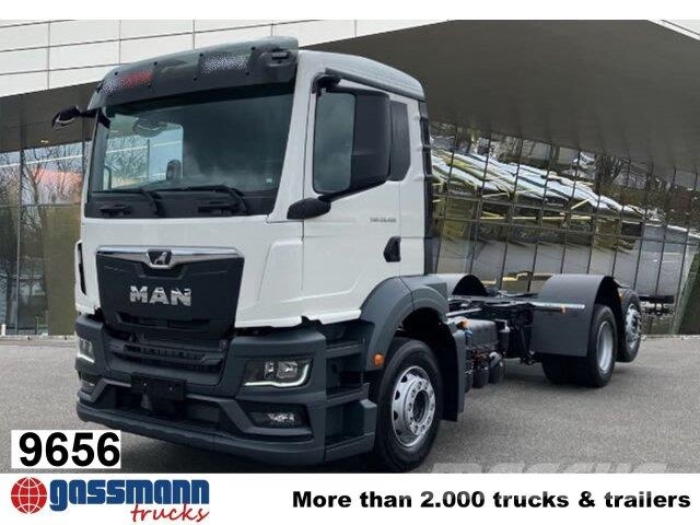 MAN TGS 26.480 6x2-4 BL CH, 2x VORHANDEN! شاحنات بمقصورة وهيكل