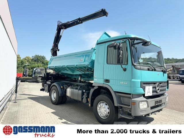Mercedes-Benz Actros 1832 K 4x2 mit Heckkran Hiab XS 099ES-2 Tipper trucks