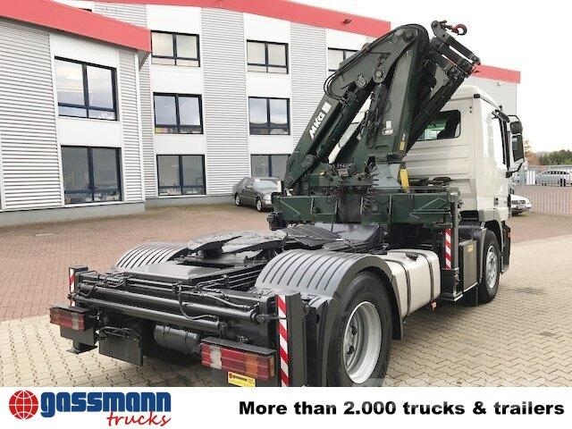 Mercedes-Benz Actros 1836 LS 4x2 mit Kran MKG HLK 330HP Camiones tractor