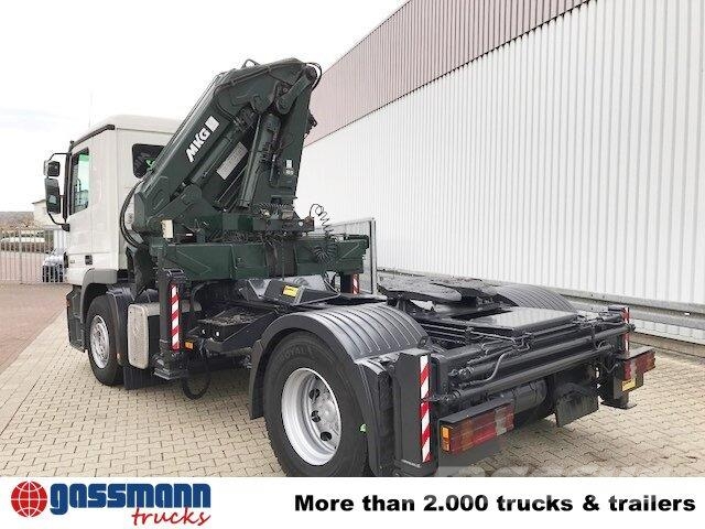 Mercedes-Benz Actros 1836 LS 4x2 mit Kran MKG HLK 330HP Camiones tractor