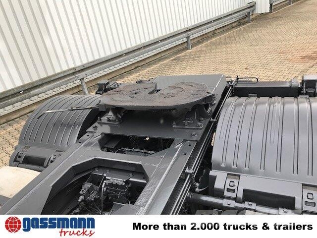 Mercedes-Benz Actros 1836 LS 4x2 mit Kran MKG HLK 330HP Camiones tractor