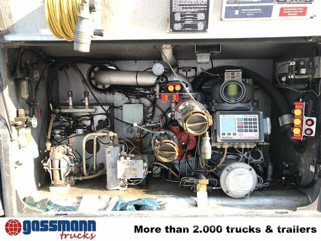 Mercedes-Benz Actros 1841 L 4x2, Esterer Tankaufbau ca. 13.500l, 油罐车