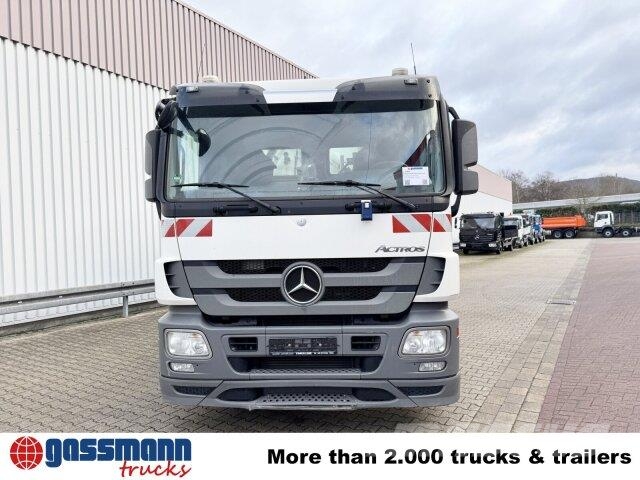 Mercedes-Benz Actros 2536 L 6x2, Müller Saug- und Spülwagen Підмітальні машини