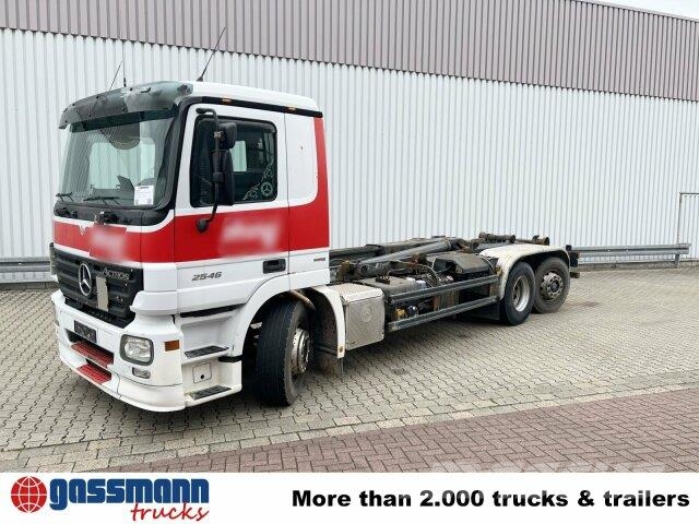 Mercedes-Benz Actros 2546 L 6x2/48, Lift-/Lenkachse, RK 20.70 Камиони с кран с кука