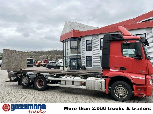Mercedes-Benz Actros 2645 6x2, Retarder, Liftachse, AWL, Hiab Flatbed / Dropside trucks