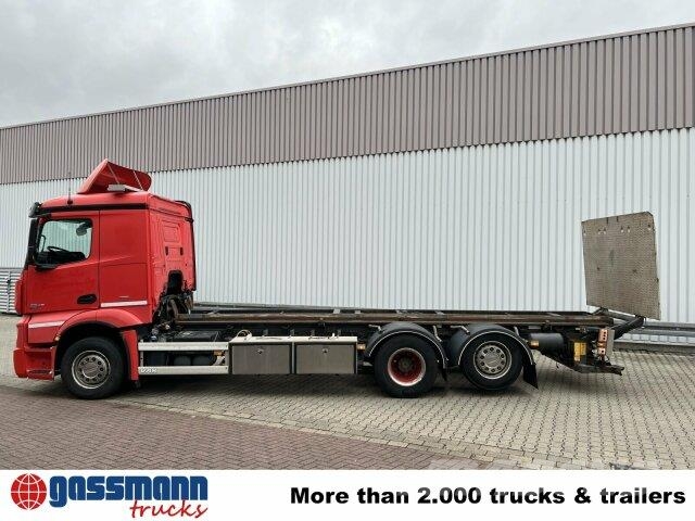 Mercedes-Benz Actros 2645 6x2, Retarder, Liftachse, AWL, Hiab Flatbed / Dropside trucks