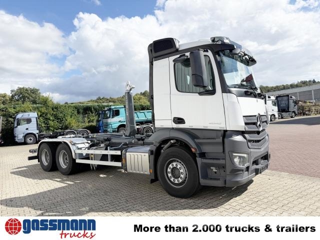 Mercedes-Benz Actros 2645 L 6x4, Motorabtrieb, Funk Камиони с кран с кука