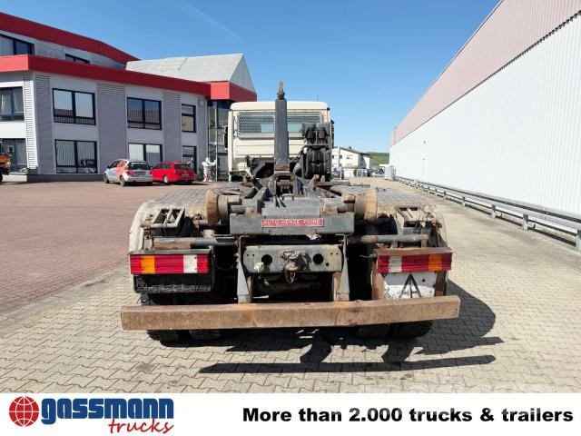 Mercedes-Benz Actros 3244 K 8x4/4, Meiller RK 30.70 K 吊鉤式起重車