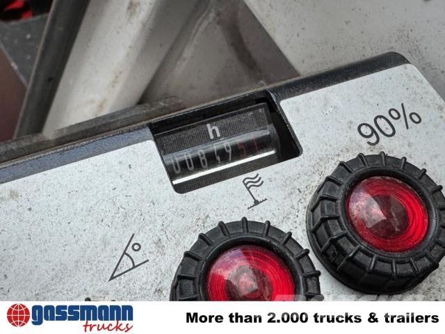 Mercedes-Benz Arocs 3351 LS 6x6, Kran Epsilon S260Z96, Sadulveokid