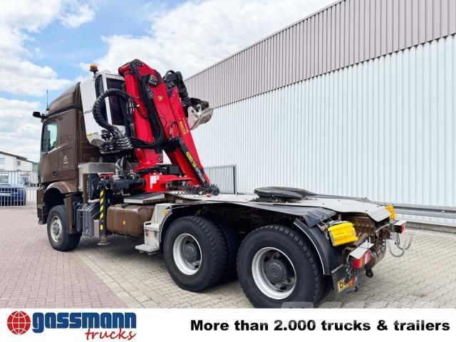 Mercedes-Benz Arocs 3351 LS 6x6, Kran Epsilon S260Z96, Sadulveokid