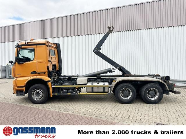 Mercedes-Benz Arocs 3353 6x4 VDL Abrollanlage bis 7m Beh. WIDI, Camiones polibrazo