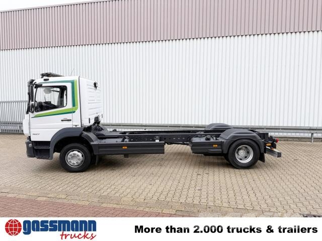 Mercedes-Benz Atego 1627/30 L 4x2, 6-Zylinder, Motorabtrieb Chassis Cab trucks