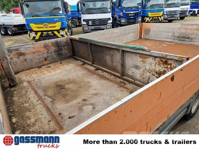 Mercedes-Benz Atego 815 4x2, 2x AHK Pritschenwagen/Pritschenwagen mit Seitenklappe