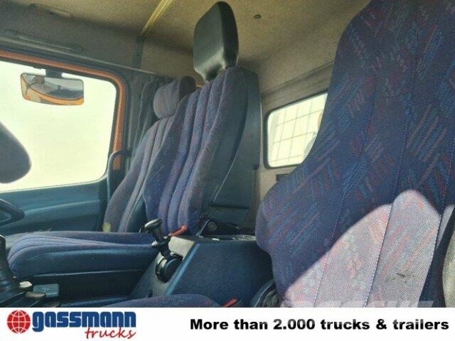 Mercedes-Benz Atego 815 4x2, 2x AHK Pritschenwagen/Pritschenwagen mit Seitenklappe