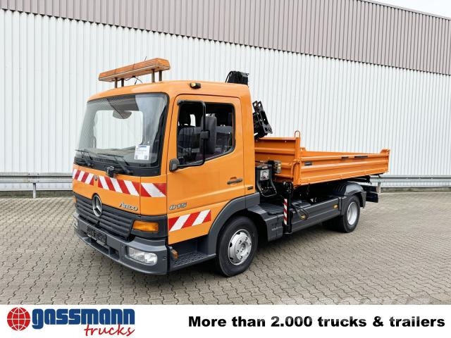 Mercedes-Benz Atego 815 K 4x2 mit Kran Hiab 055 B-1 CL 傾卸式卡車
