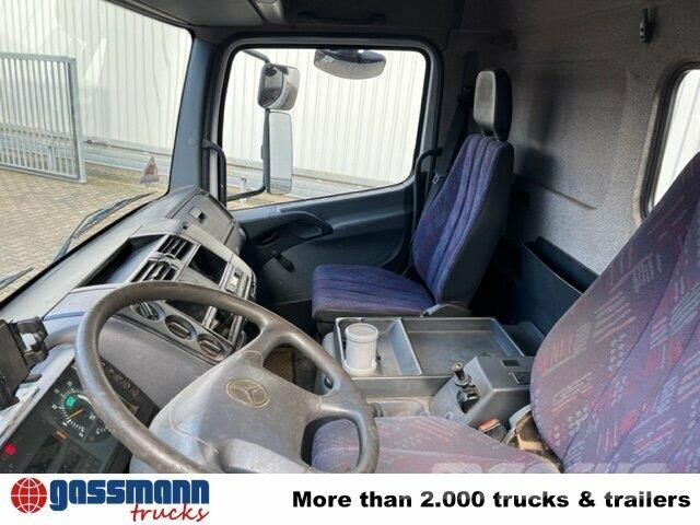 Mercedes-Benz Atego 818 4x2 Pritschenwagen/Pritschenwagen mit Seitenklappe
