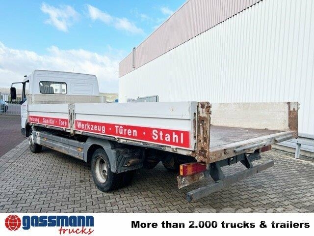 Mercedes-Benz Atego 818 4x2 Pritschenwagen/Pritschenwagen mit Seitenklappe