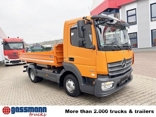 Mercedes-Benz Atego 823 K 4x2, 2x AHK 傾卸式卡車