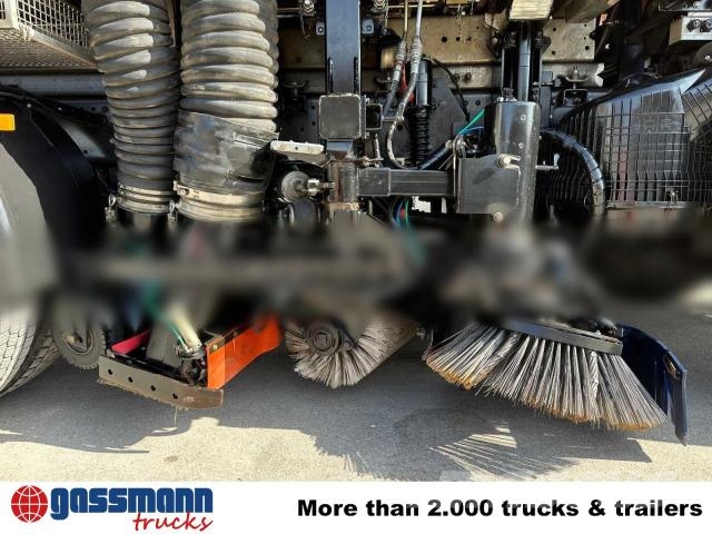 Mercedes-Benz Axor 1824 AK 4x4, Kehrmaschine FAUN Viajet 扫地机
