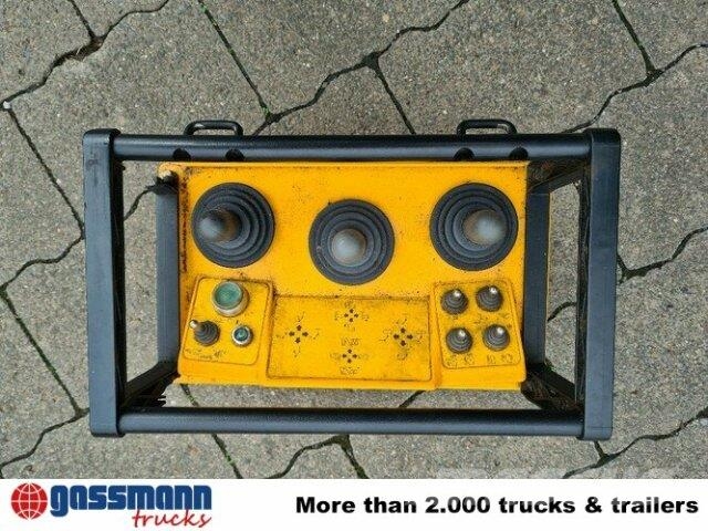 Mercedes-Benz Axor 1828 AK 4x4, Winterdienstausstattung, Kran Kipper