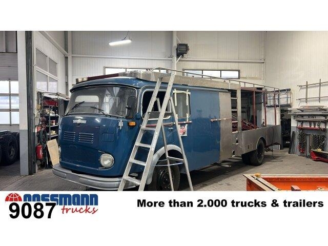 Mercedes-Benz LP710/32, Autotransporter Camiones portavehículos