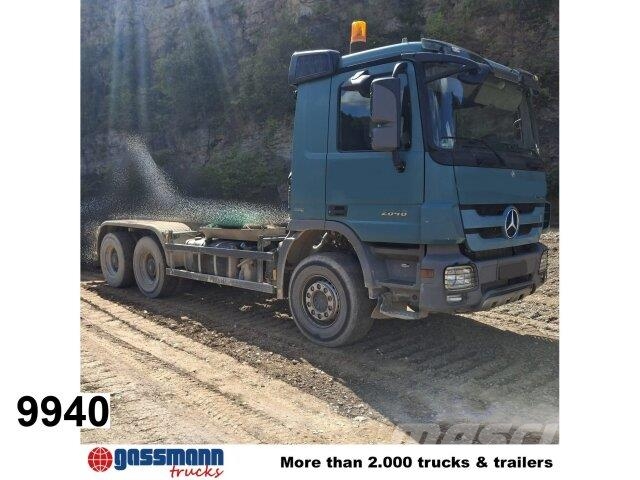 Mercedes-Benz MP III 2646 LK 6x4 Raamautod