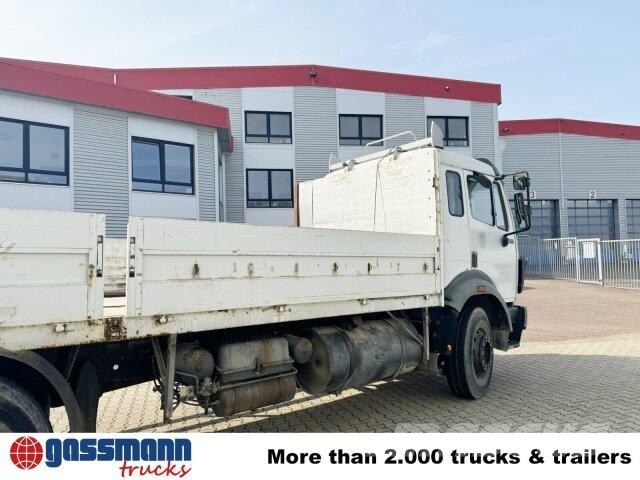 Mercedes-Benz SK 1827L 4x2 Pritschenwagen/Pritschenwagen mit Seitenklappe