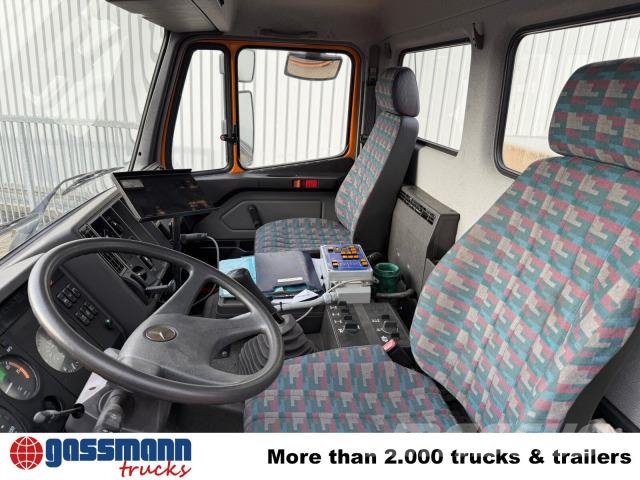 Mercedes-Benz SK 2024 AK 4x4, Enteisungsfahrzeug, 3x 2000l Tank Lakaisukoneet