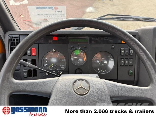 Mercedes-Benz SK 2024 AK 4x4, Enteisungsfahrzeug, 3x 2000l Tank Lakaisukoneet