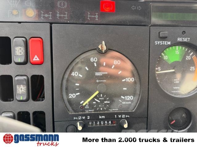 Mercedes-Benz SK 2024 AK 4x4, Enteisungsfahrzeug, 3x 2000l Tank Lakaisukoneet