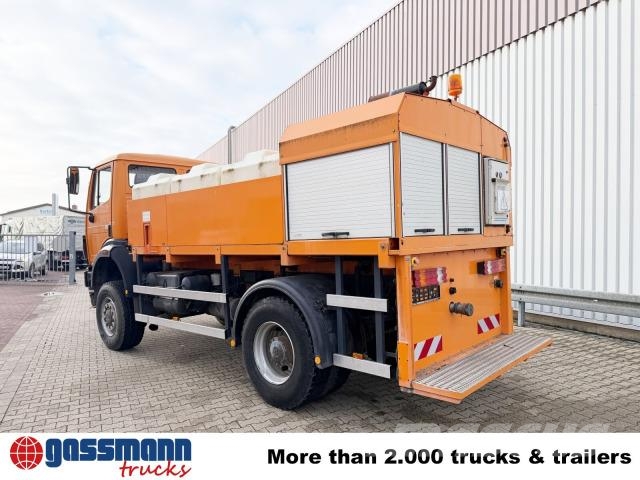 Mercedes-Benz SK 2024 AK 4x4, Enteisungsfahrzeug, 3x 2000l Tank Lakaisukoneet