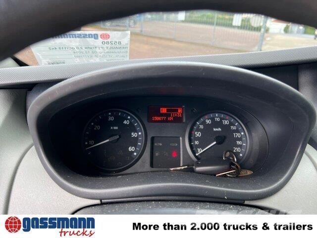 Renault Trafik 2.0 dCi115 4x2, Krankentransporter 市政车
