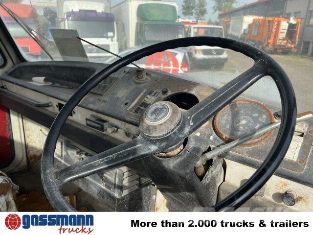 Saurer V5 4x2 Camiones con chasís y cabina