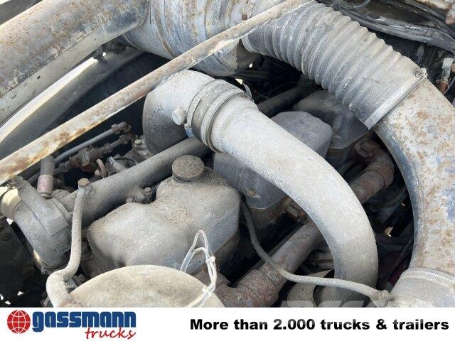 Saurer V5 4x2 Camiones con chasís y cabina