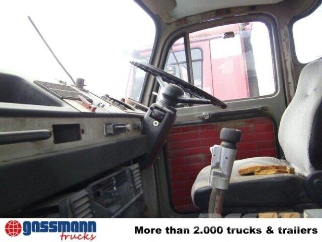 Saurer V5 4x2 Camiones con chasís y cabina