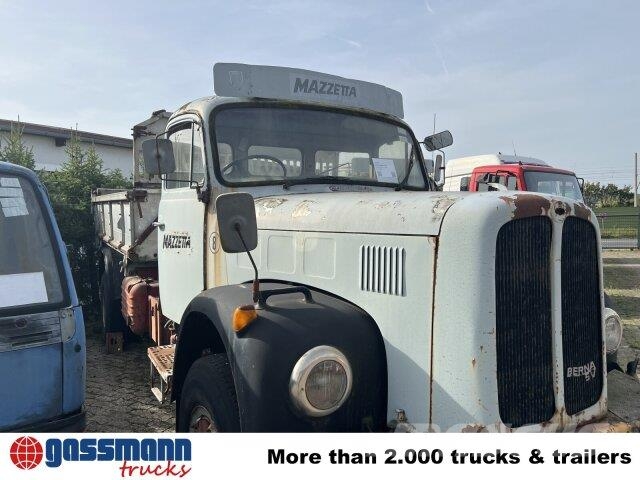 Saurer V5 4x2 Camiones con chasís y cabina