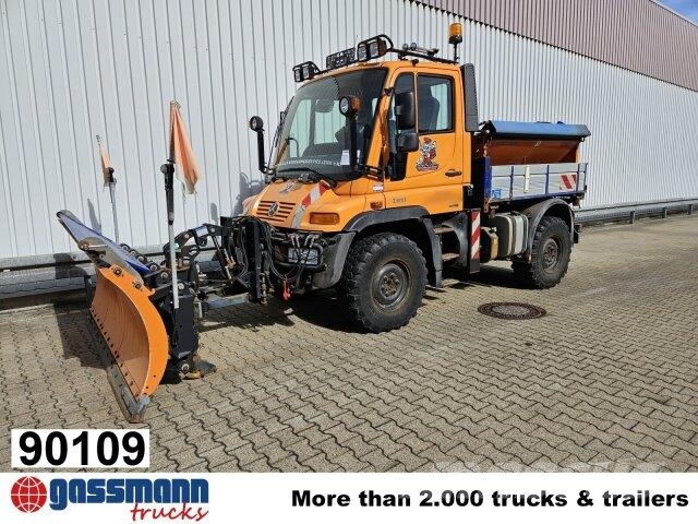 Unimog U 300 405/10 4x4, Kommunalhydraulik Další