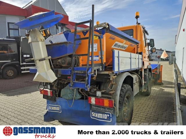Unimog U 300 405/10 4x4, Kommunalhydraulik Další