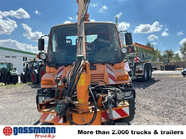 Unimog U 300 4x4, Kommunalhydraulik, Zapfwelle شاحنات أخرى