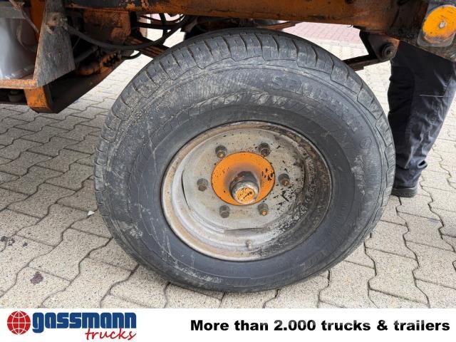 Universal 1200 S 4x2, Bitumen-/Teerspritze Muu