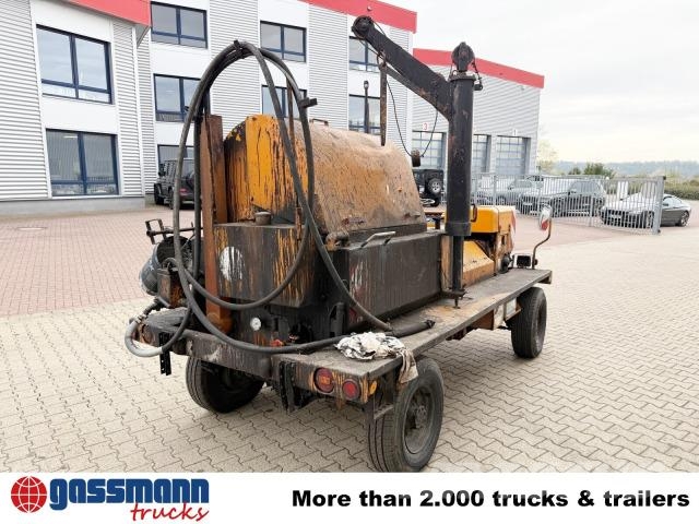 Universal 1200 S 4x2, Bitumen-/Teerspritze Muu